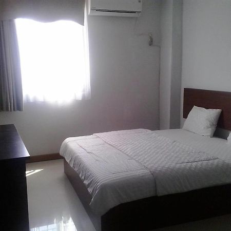 Zameena Guest House Cimahi ภายนอก รูปภาพ