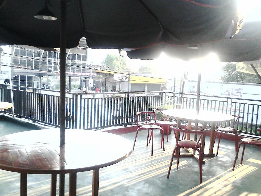 Zameena Guest House Cimahi ภายนอก รูปภาพ