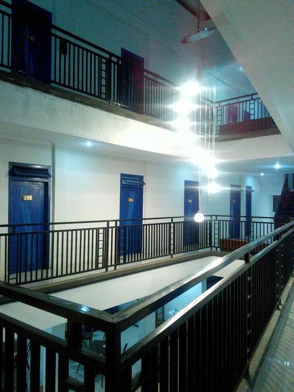 Zameena Guest House Cimahi ภายนอก รูปภาพ