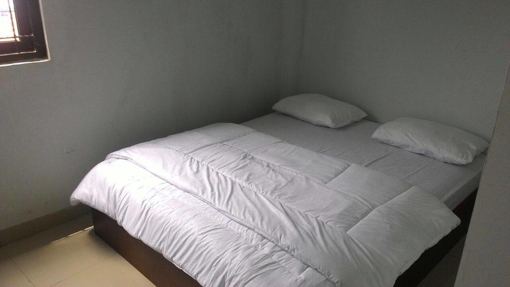 Zameena Guest House Cimahi ภายนอก รูปภาพ