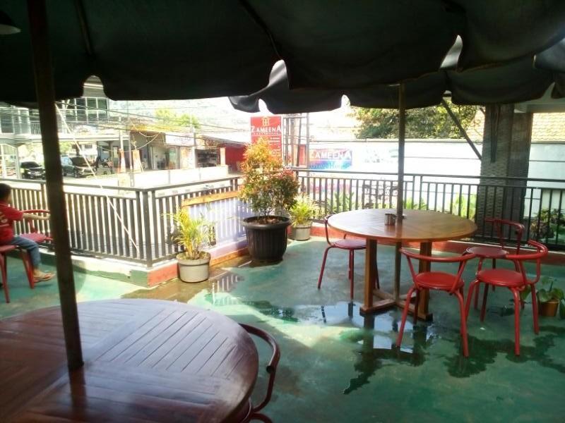 Zameena Guest House Cimahi ภายนอก รูปภาพ