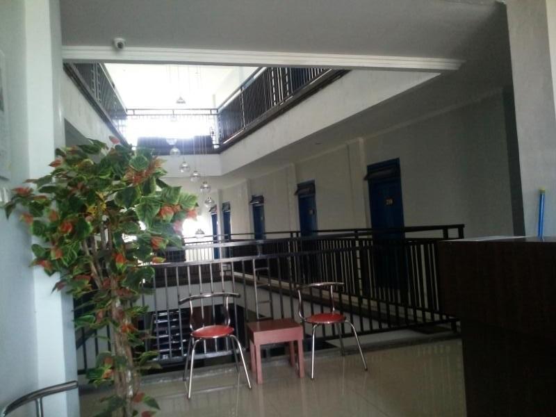 Zameena Guest House Cimahi ภายนอก รูปภาพ